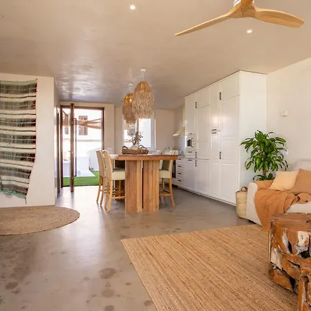 Casa Marea - Con Jacuzzi Y Vistas Al Mar Corralejo
